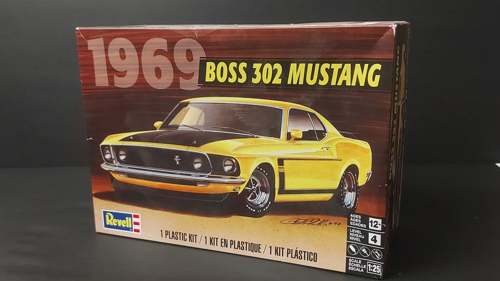 Macheta kit Ford Mustang Boss 302 Revell