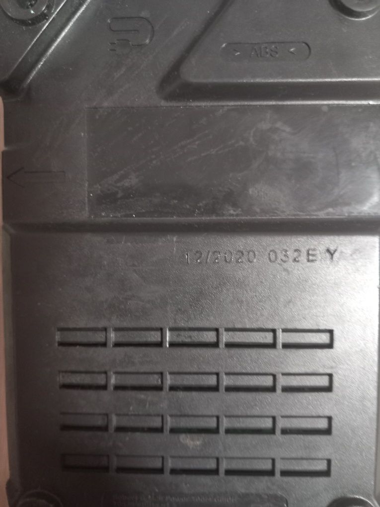 Зарядно bosch 18v160 и gal 1880cv