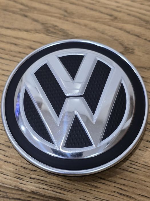 Оригинални капачки за джанти VW 5G0 601 171 – нови, 66 мм