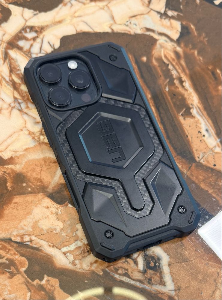 iPhone 16 Pro 256  Black Titanium