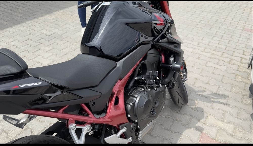 Honda hornet 750 model 2024