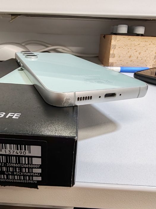 Samsung S 23 FE mint 5G 128 GB cod unic 1027 în condiții bune