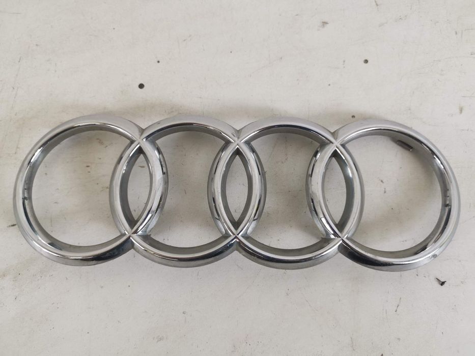 Емблема За Радиаторна Решетка Ауди А3 8В / Audi A3 8V [фейслифт] [ - ]