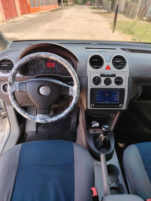 VW Caddy - de vanzare