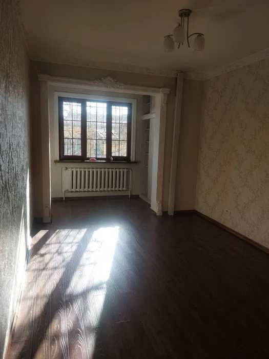 Сдаётся 3-х комнатная уютная квартира на Кадышева. ID: OY 162
