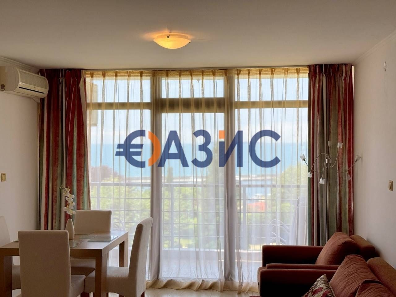 Двустаен апартамент в комплекс Диамант, 74 кв.м., Свети Влас, България