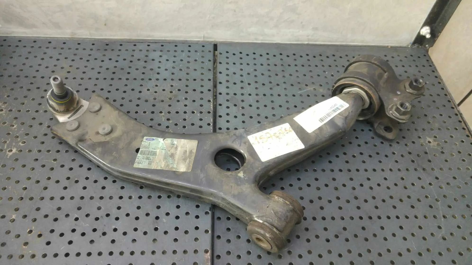 Brat suspensie roata dreapta fata ford c max 4m513a423bb 3m513a262