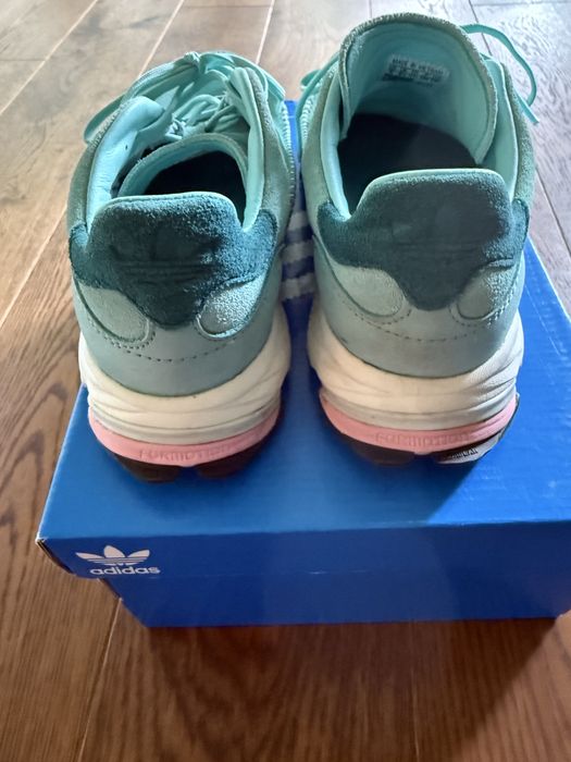 Дамски маратонки ADIDAS 37,5