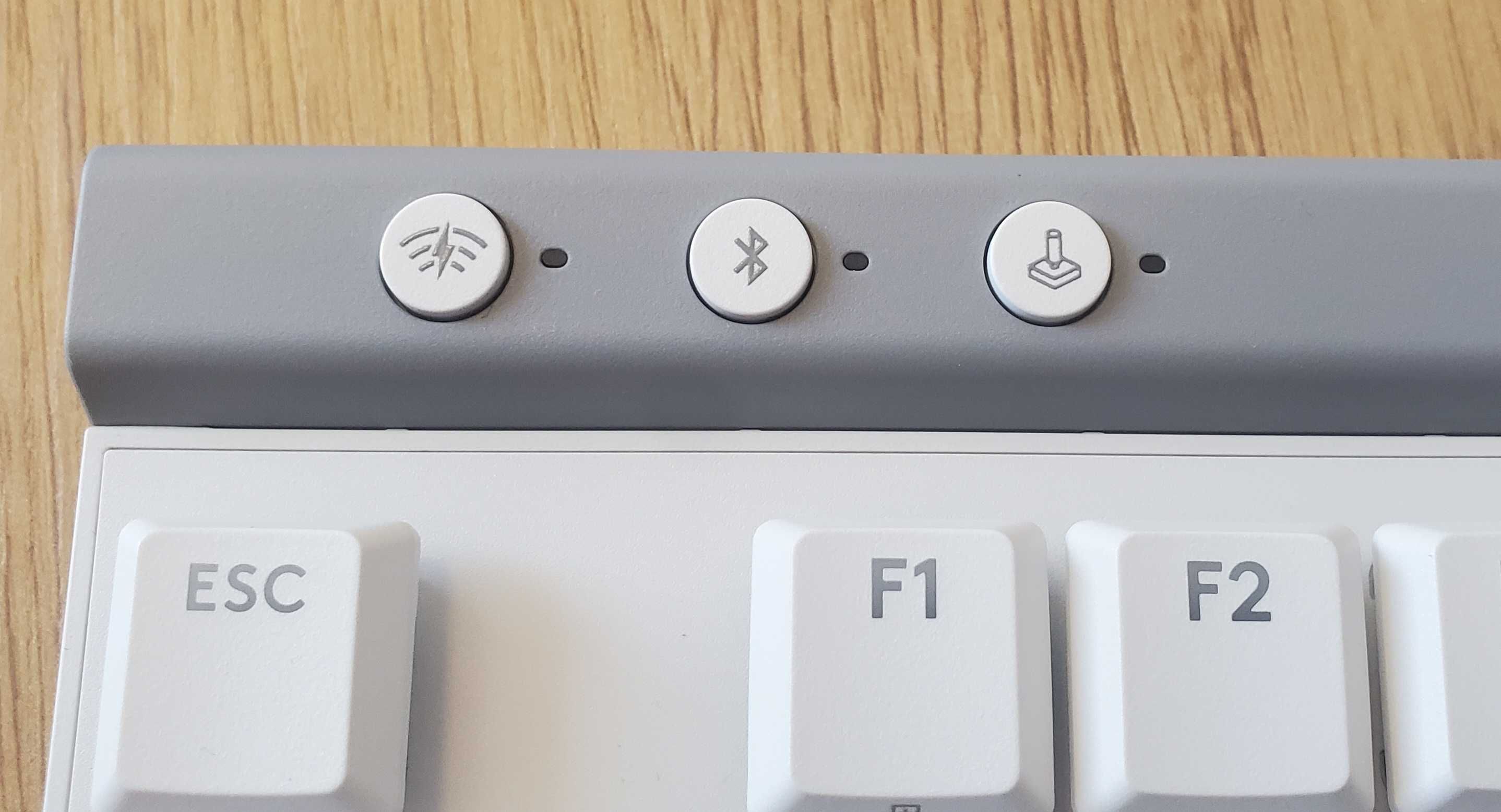 Клавиатура: Logitech G515 Lightspeed TKL, Wireless Tactile - Бяла
