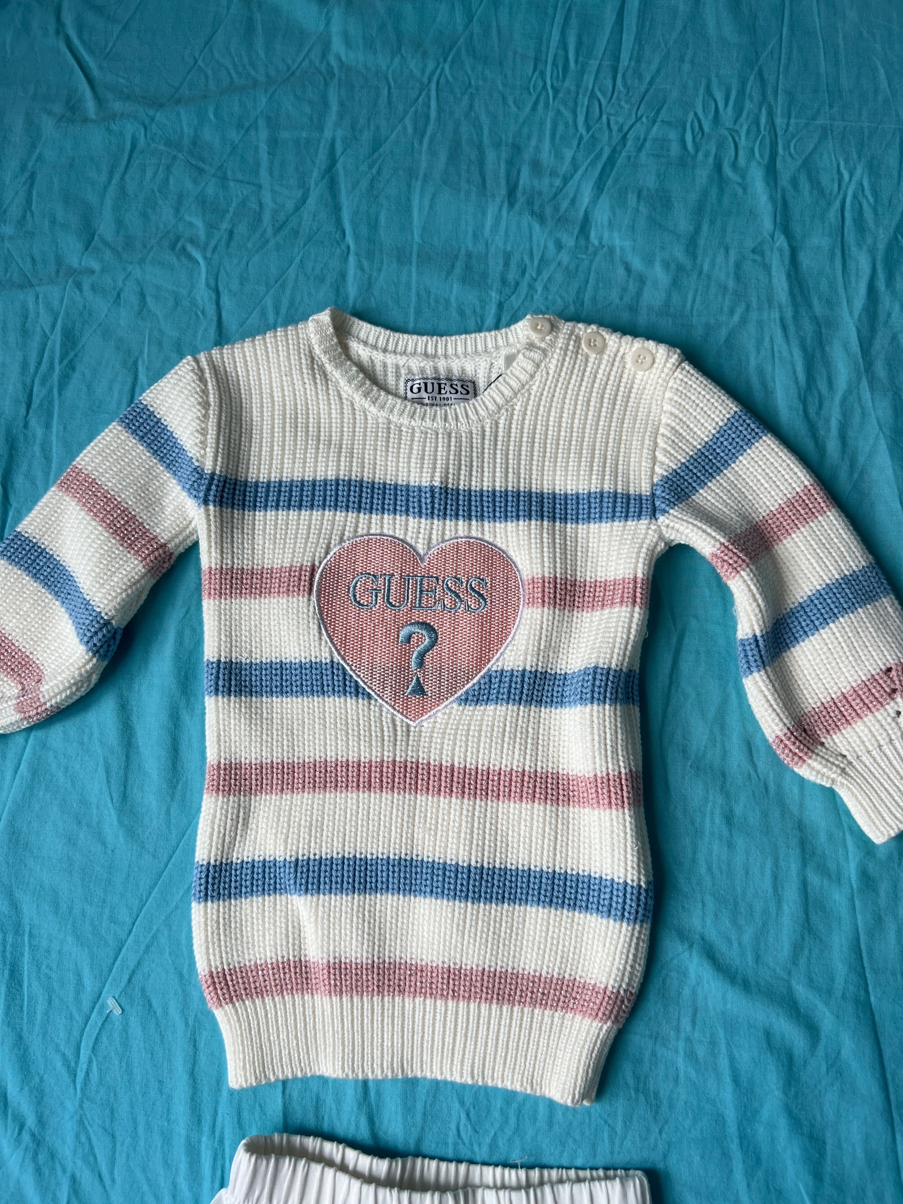 Guess - бебе РАЗМЕР 3-6 M/ 62-68 СМ
Размерът на етикета е 3-6 m.