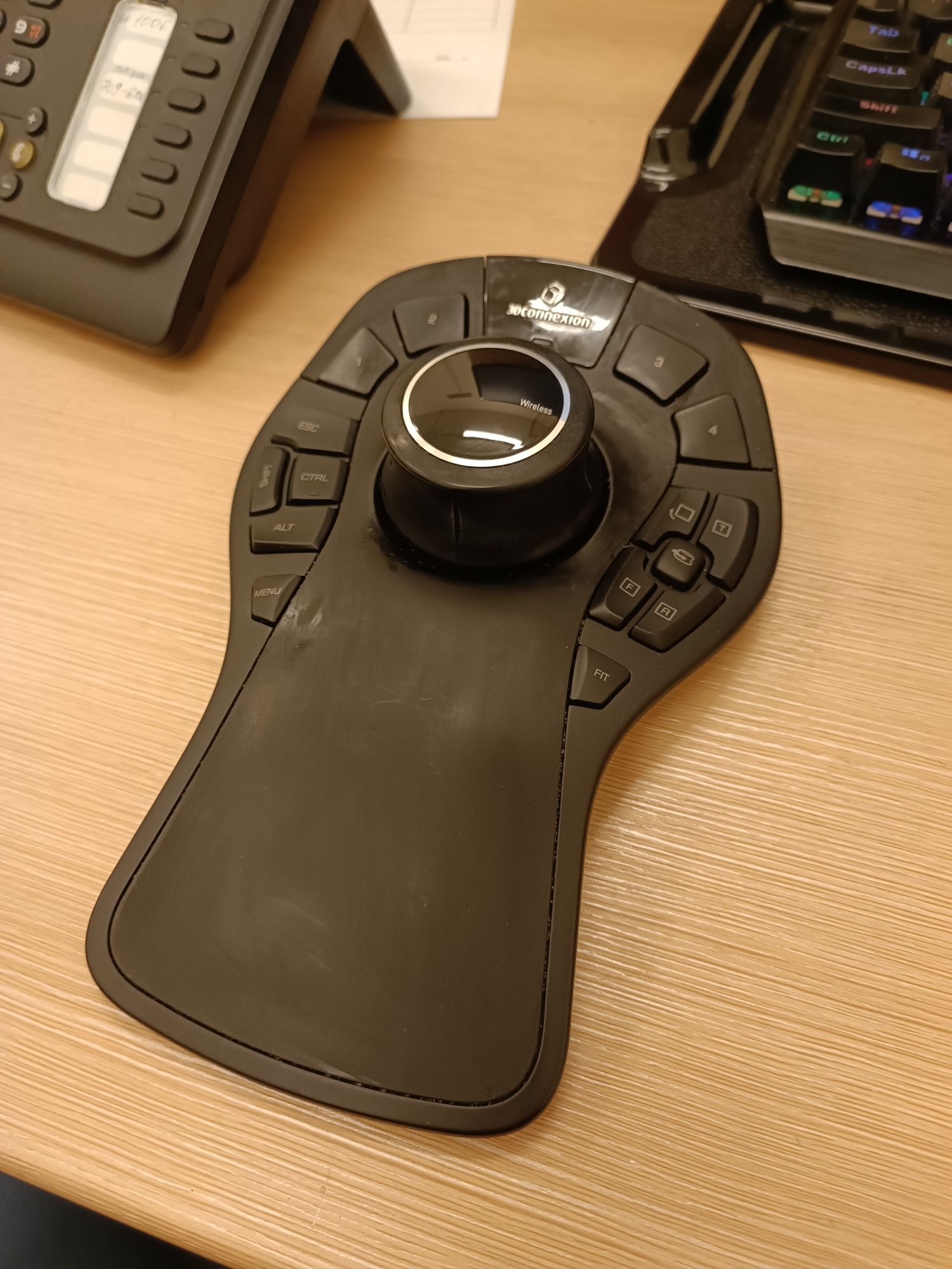 3D-манипулятор 3D Connexion SpaceMouse Pro