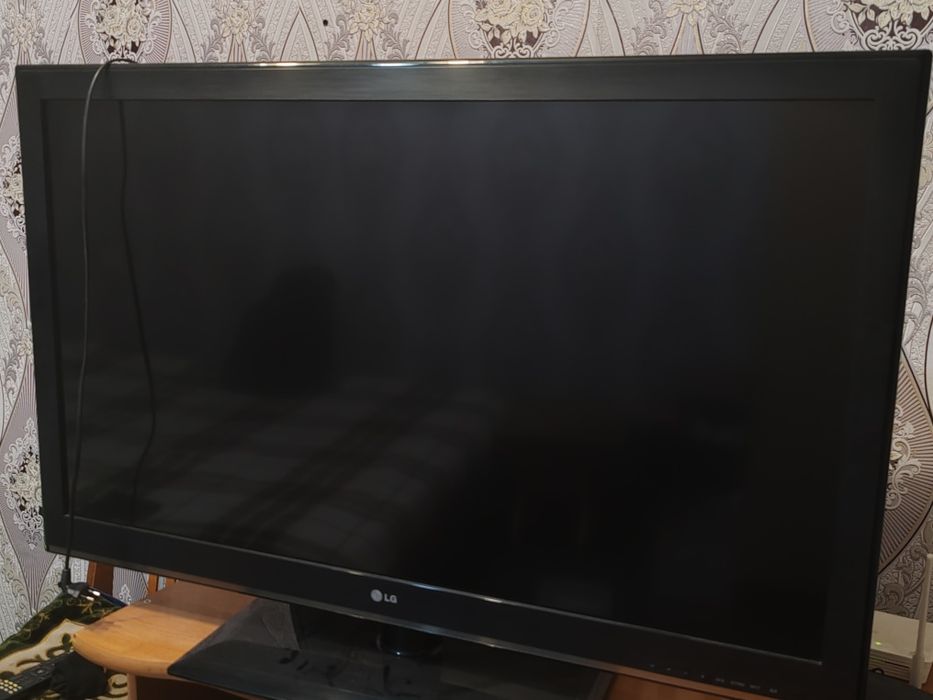 Продам телевизор