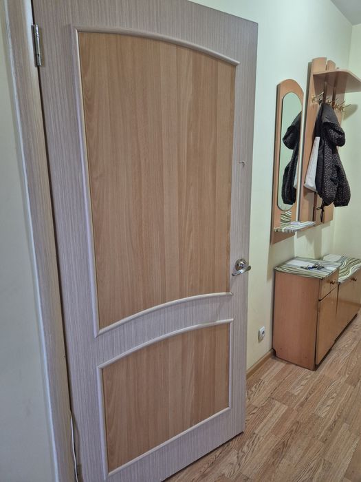 Продам межкомнатные двери