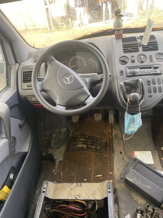 Mercedes Benz Vito