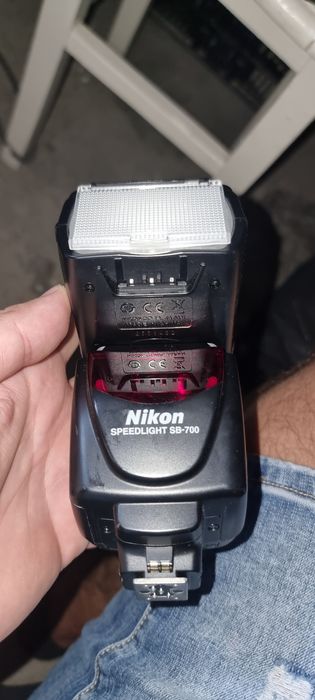 Nikon Speedlight SB 700