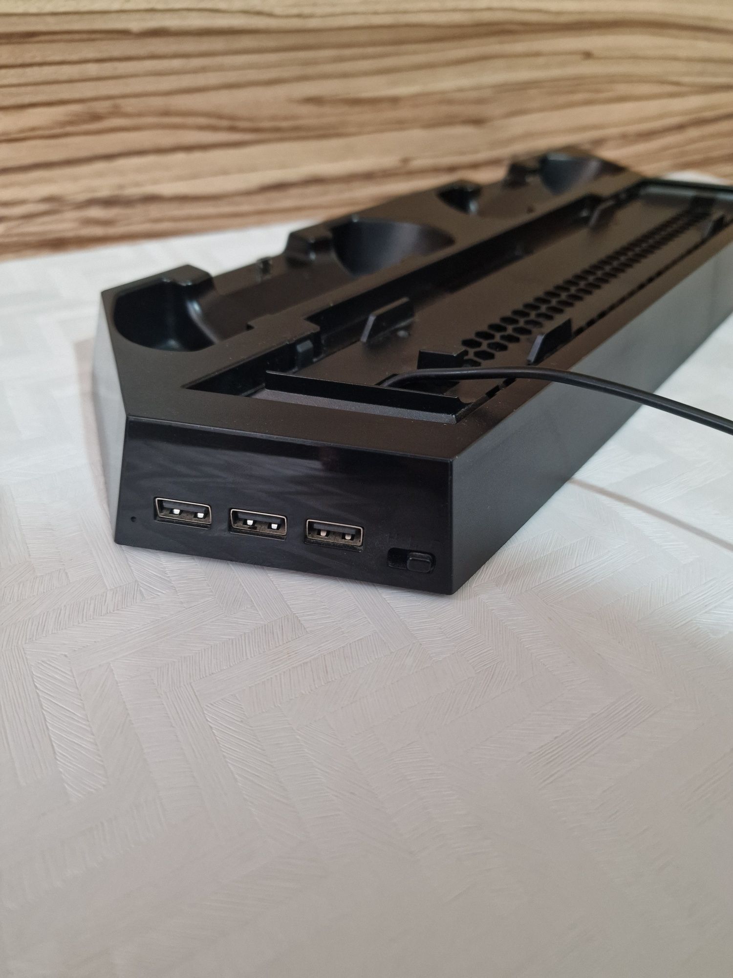 Stand Cooler Vertical Multifunctional PS4 Slim