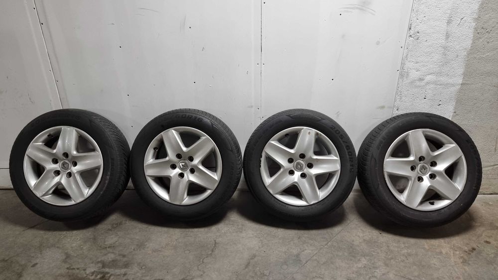 Jante tabla Tip Capac Renault  pe 16