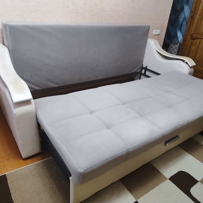 Продам диван, раскладной в отличном состоянии