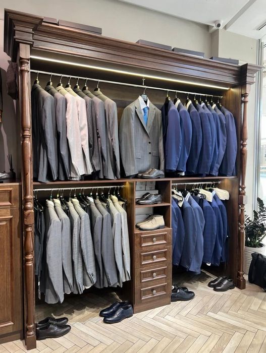 Шпонированная мебель в хорошем состоянии!