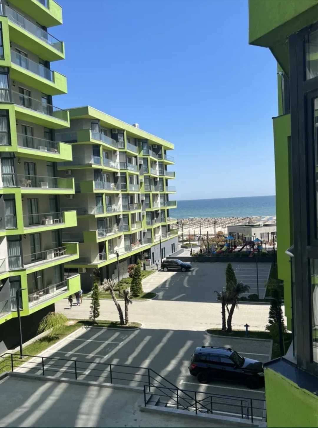 Închiriez apartament cu 2 camere, Alezzi Beach Resort, Mamaia Nord