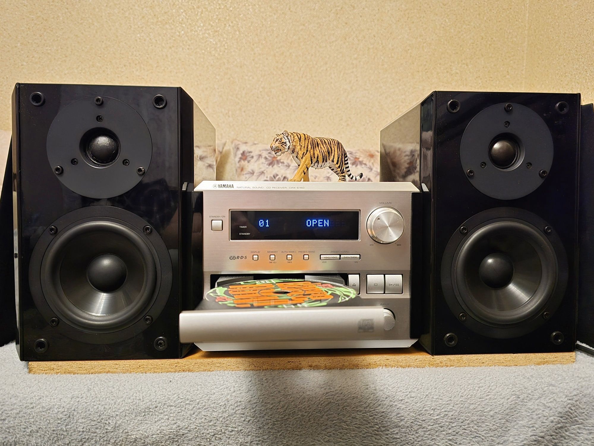Yamaha CRX-E150. Sistem audio premium. Sunet cristal by Yamaha !