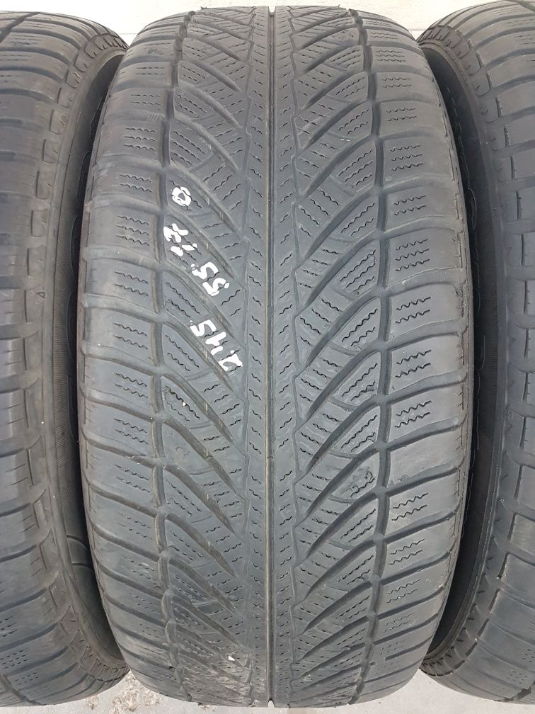 Зимни гуми 4 броя GOODYEAR UltraGrip Performance 245 55 R17 дот 4608