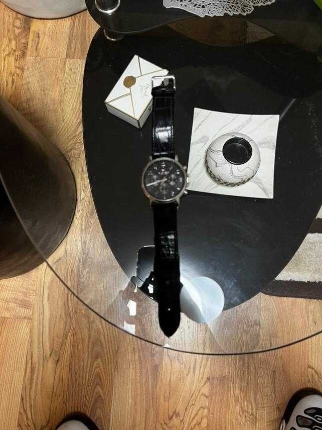 Часовник Tommy Hilfiger