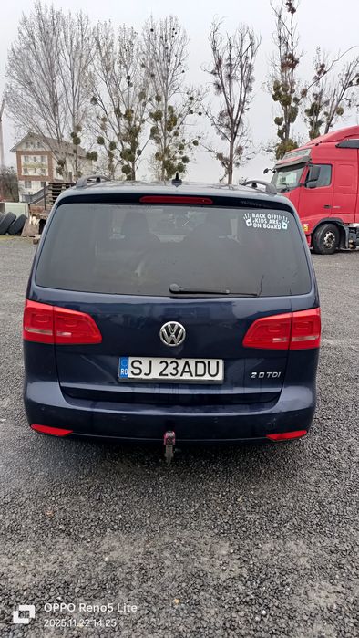 Vând vw Touran an 2012 automat 7 locuri