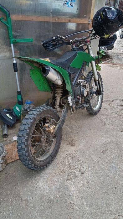 Vând cross 125 15 hp an 2015