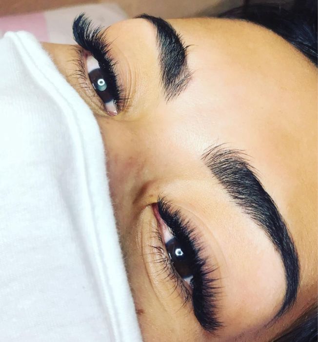 Акция Нарашивание ресниц