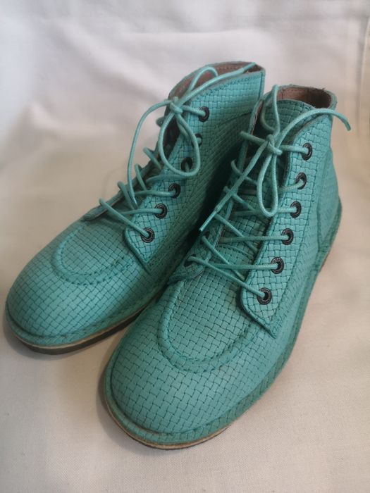 Kickers, естествена кожа, номер 37