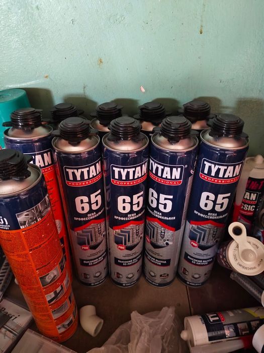 Пена монтажная титан