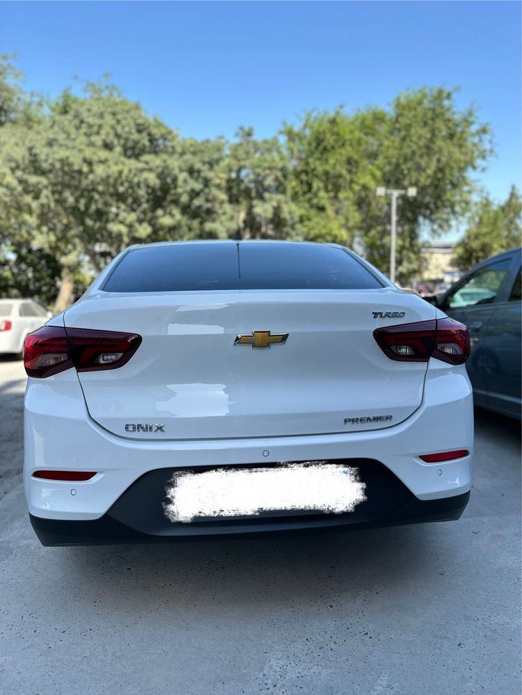 Chevrolet Onix 1.2 turbo