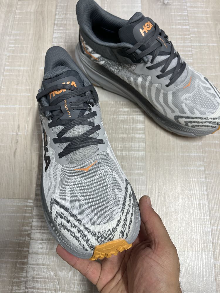 Hoka one challenger atr7. 41,42,43,44,45