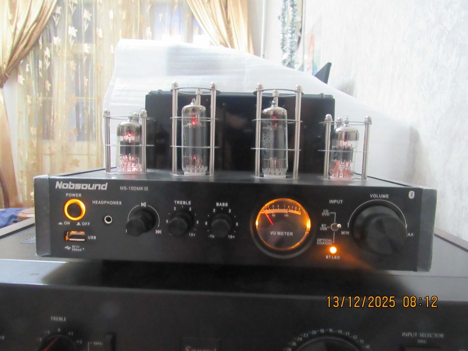 Ламповый усилитель "Nobsound" с колонками "Wharfedale"