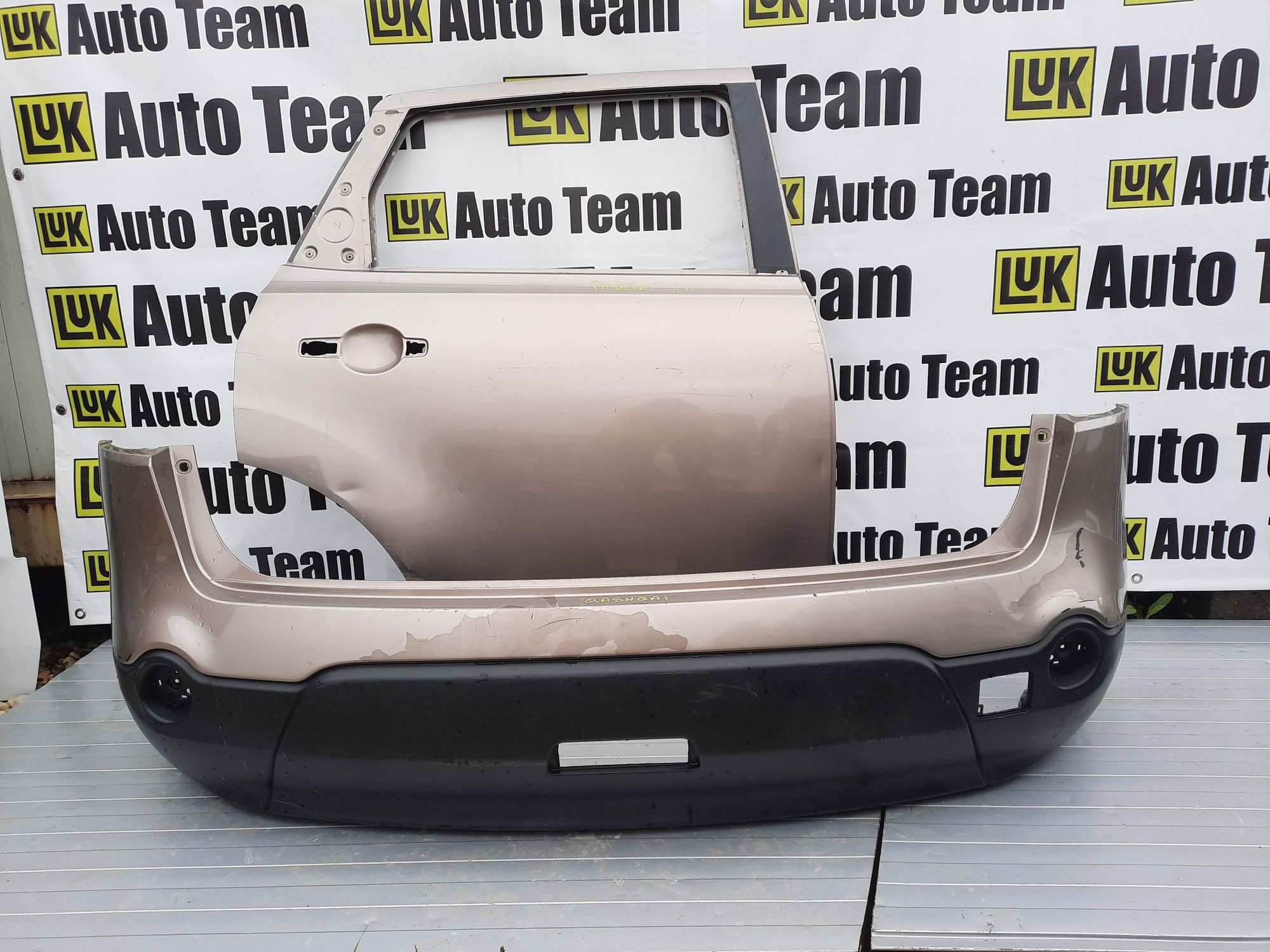 Usa portiera dreapta spate bara nissan qashqai 2007 / 2012