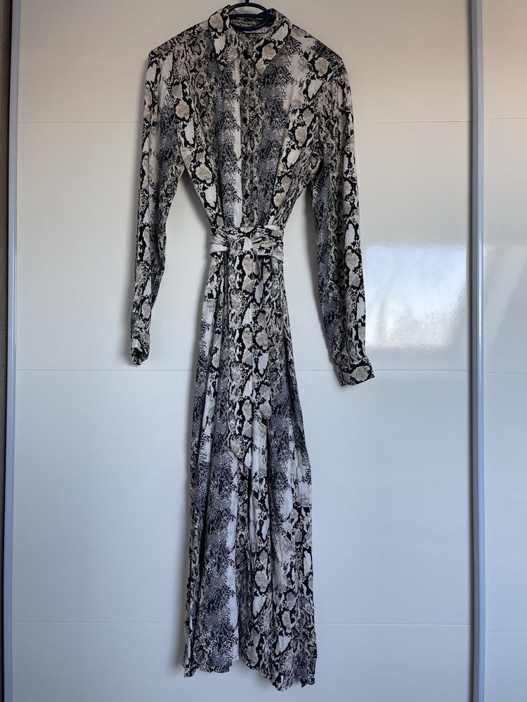 Rochie lungă din viscoză cu cordon