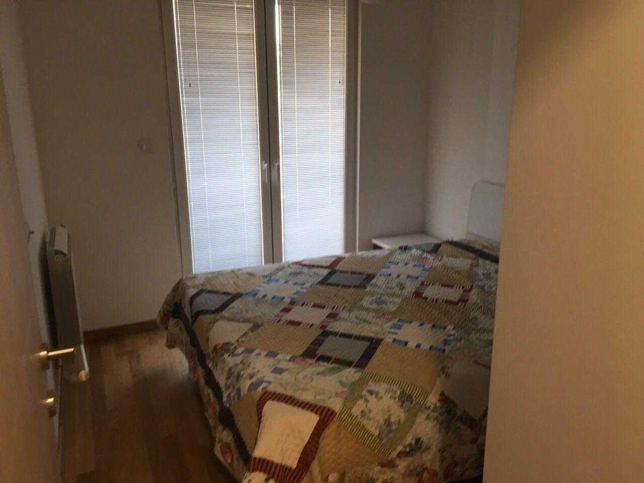 Дава се под наем Двустаен апартамент в Бургас, Лазур - 67 кв.м за 178.5 € - Снимка #1