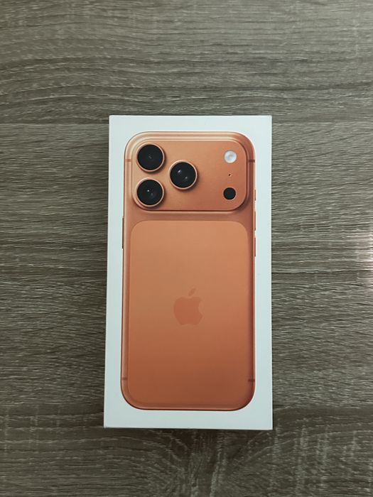 Iphone 17 Pro 512GB Cosmic Orange