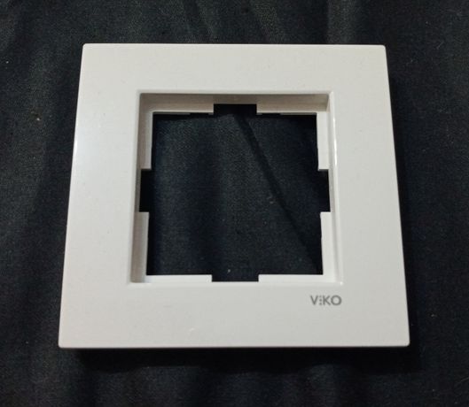 Рамки розеток/выключателей одинарные VIKO