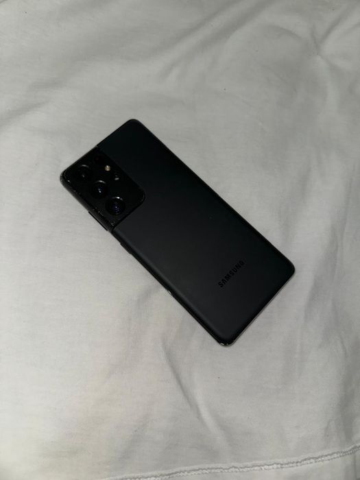 S 21 ultra в неплохом состоянии