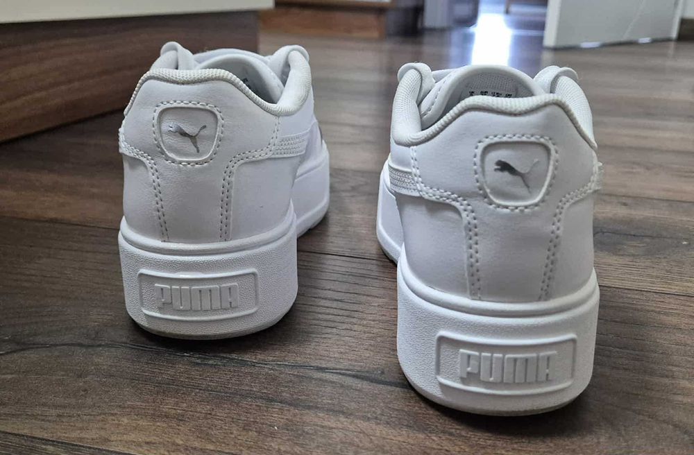 Спортни бели обувки Puma Karmen