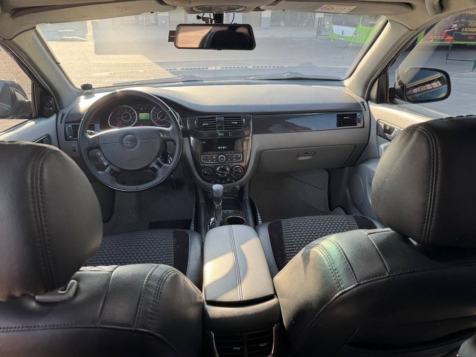 Gentra 3-Pozitsiya 2023-Yili Automat Full Avtokredit 1 ta Passportga