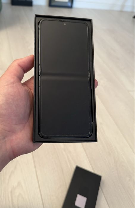 Samsung Galaxy Z Flip 5 512GB