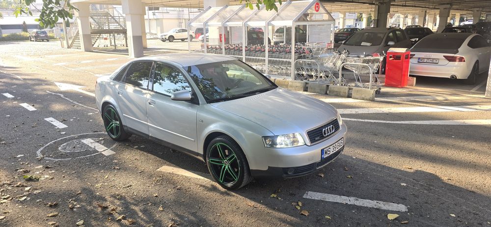 AUDI A4 B6 2001 AWX