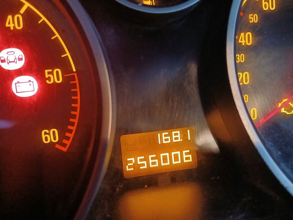 Опел Зафира 1.9 Дизел