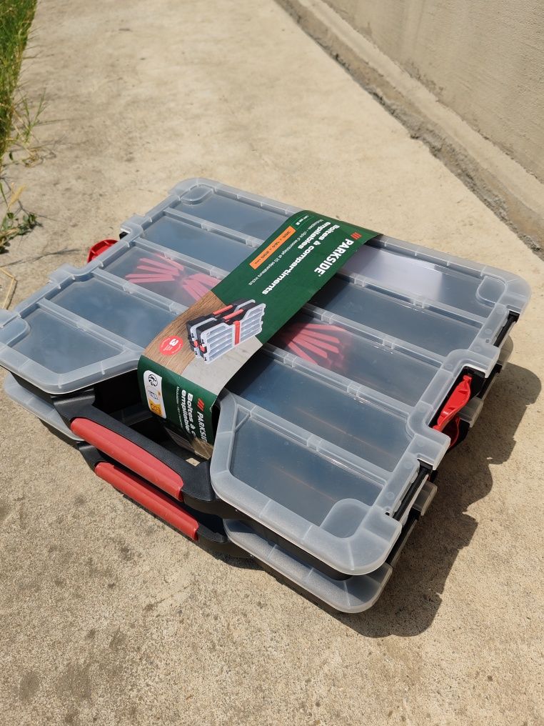 Dispozitiv, organizator