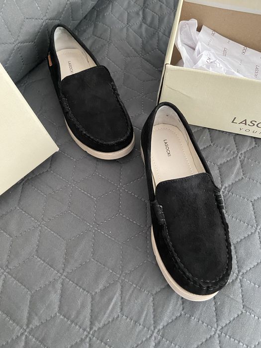 incaltaminte baiat( mocasini ca noi) adidasi