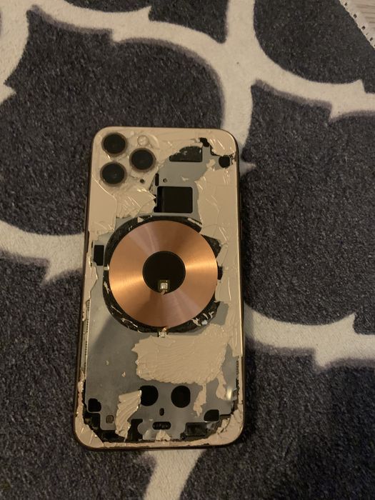 Iphone 11 pro gold