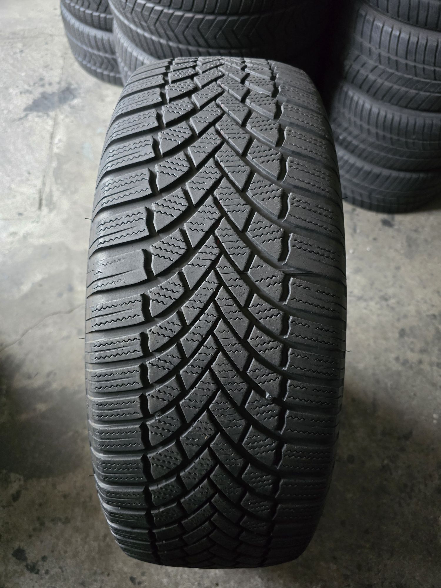 Bridgestone 235/60 R18 107H MS iarnă